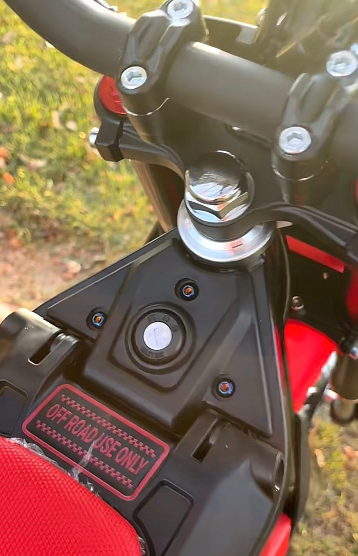 Yozma in 10 titanium ignition bolts